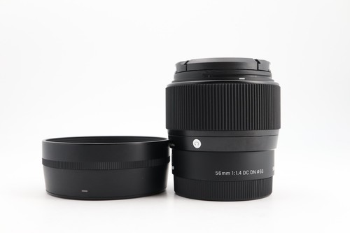 Sigma 56mm dc - f/1.4,